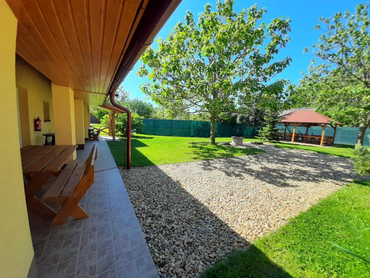 Potyka Apartman Tiszafüred Esterno foto