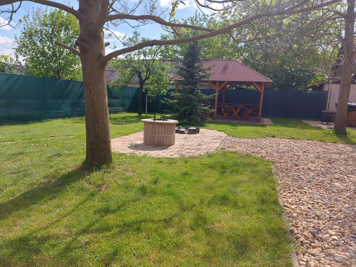 Potyka Apartman Tiszafüred Esterno foto