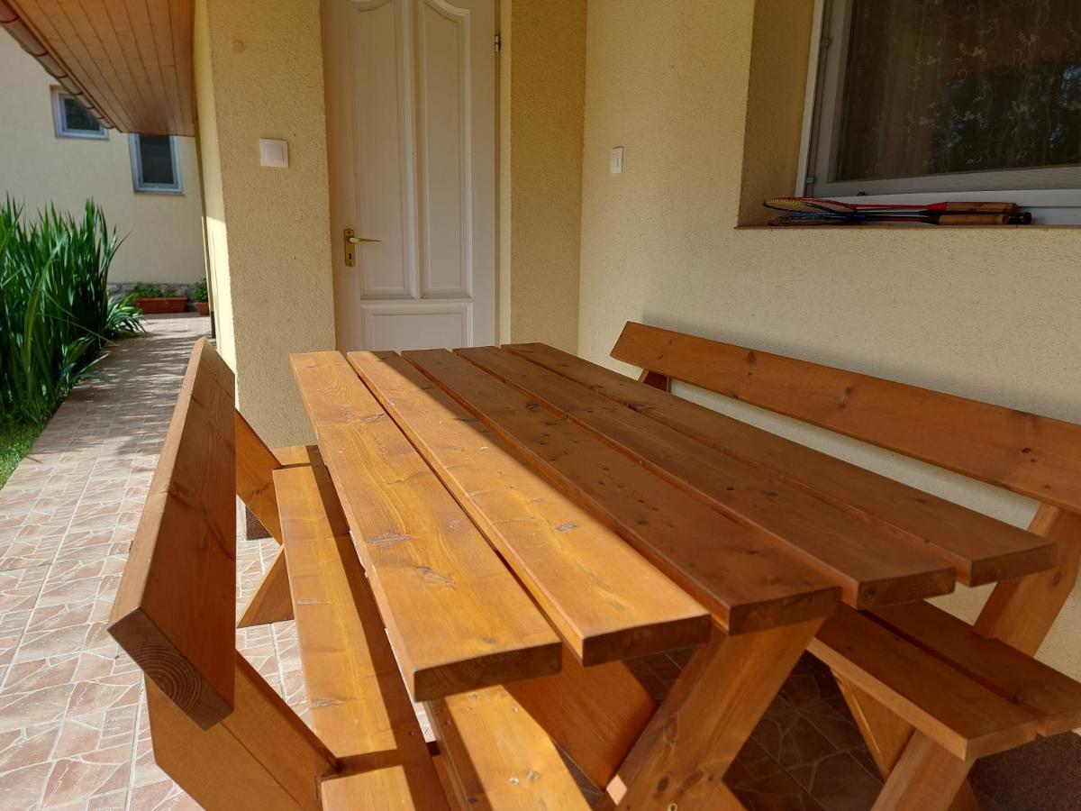 Potyka Apartman Tiszafüred Esterno foto