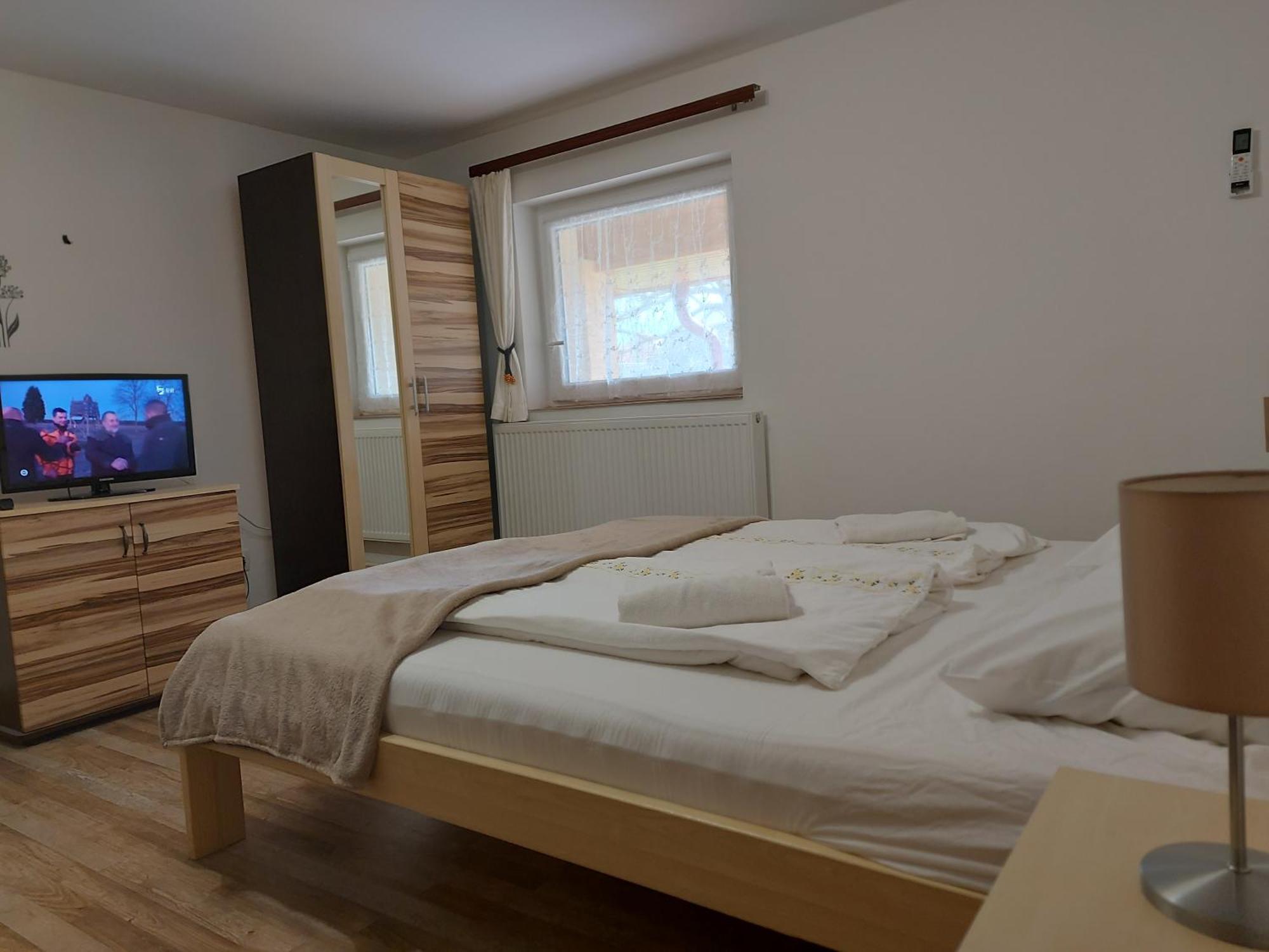 Potyka Apartman Tiszafüred Esterno foto