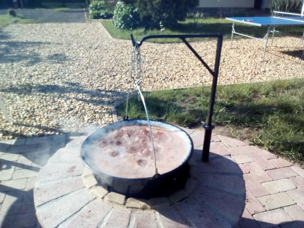 Potyka Apartman Tiszafüred Esterno foto